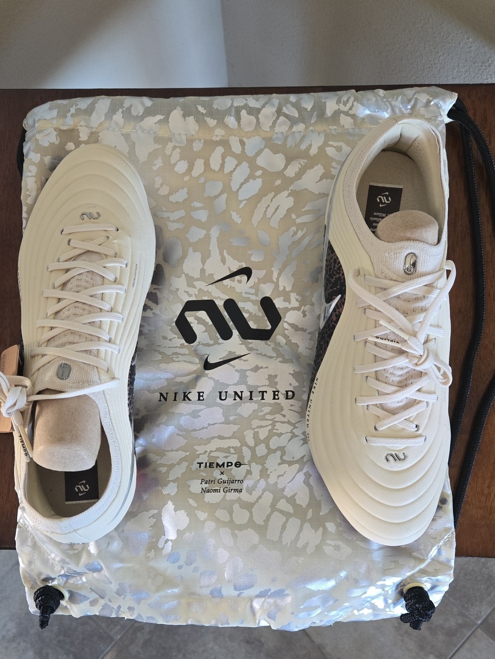 Nike United Tiempo Maestro Elite FG with Bag - Picture 5 of 6